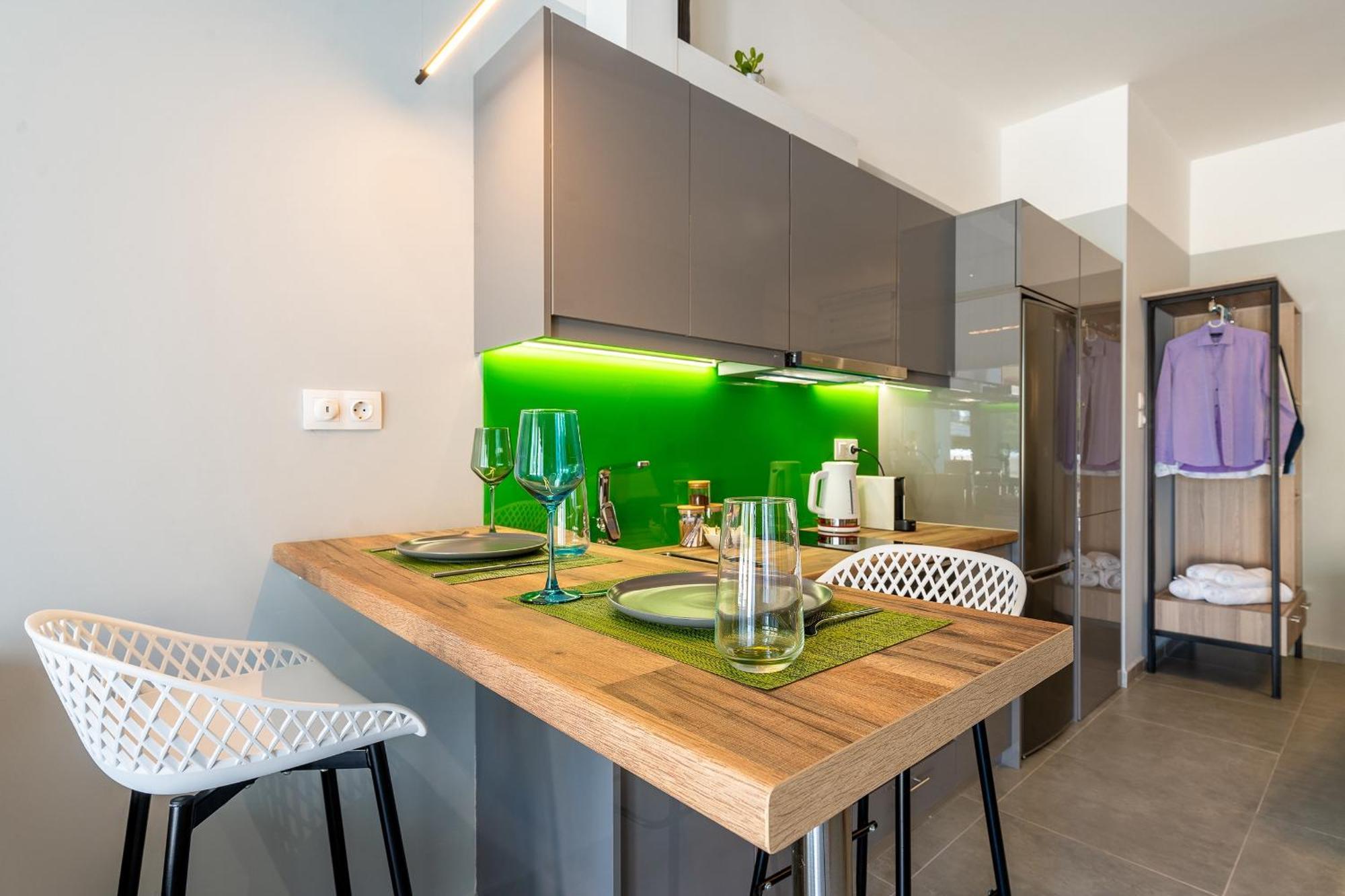 Spáta Theo'S Cozy Apartment'S Near Athens Airport מראה חיצוני תמונה
