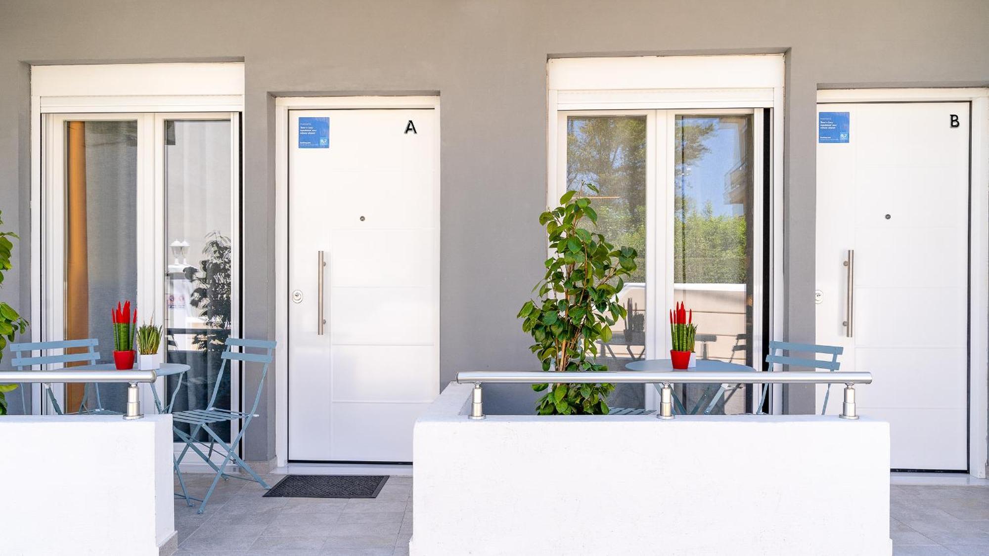 Spáta Theo'S Cozy Apartment'S Near Athens Airport מראה חיצוני תמונה